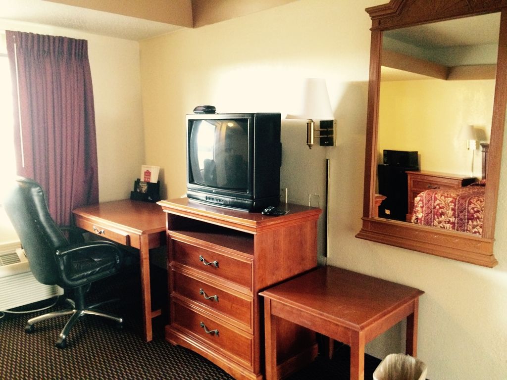 Travelers Inn Midwest City Szoba fotó