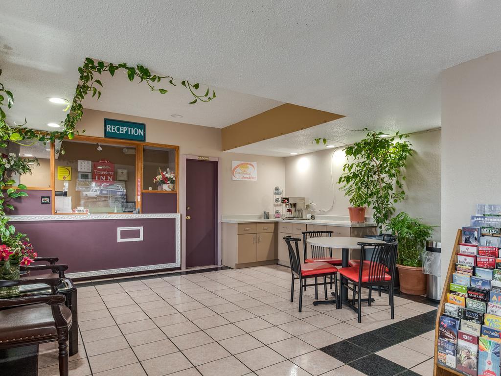 Travelers Inn Midwest City Kültér fotó