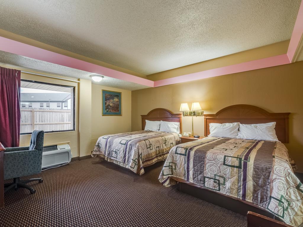 Travelers Inn Midwest City Kültér fotó