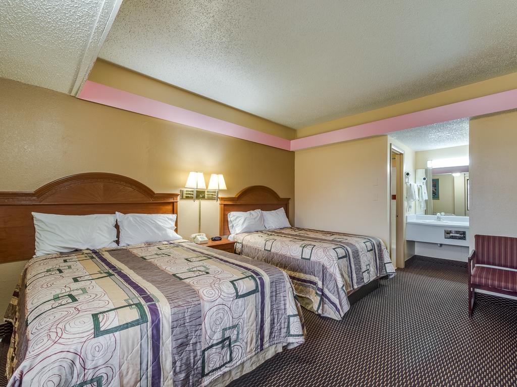 Travelers Inn Midwest City Kültér fotó