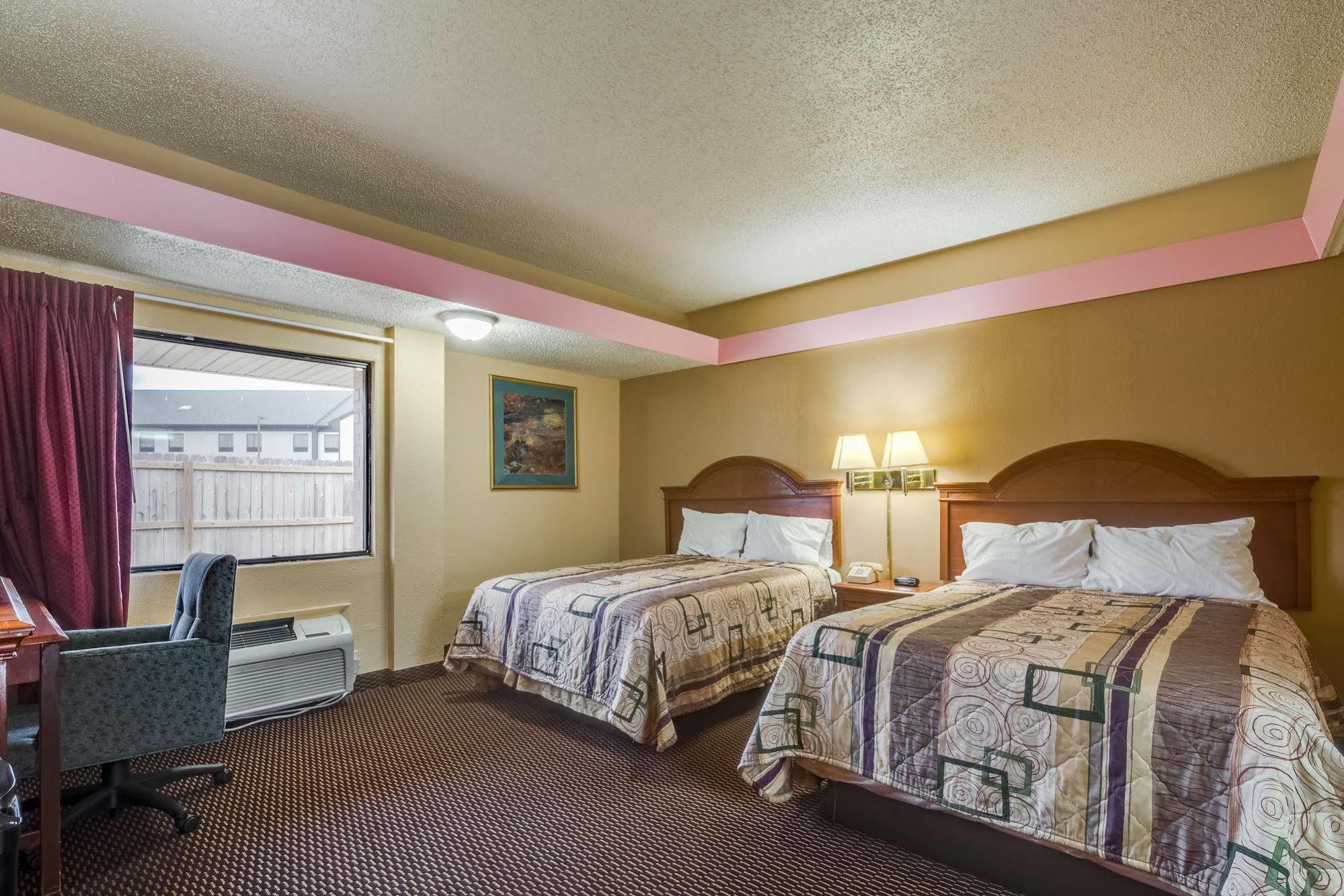 Travelers Inn Midwest City Kültér fotó