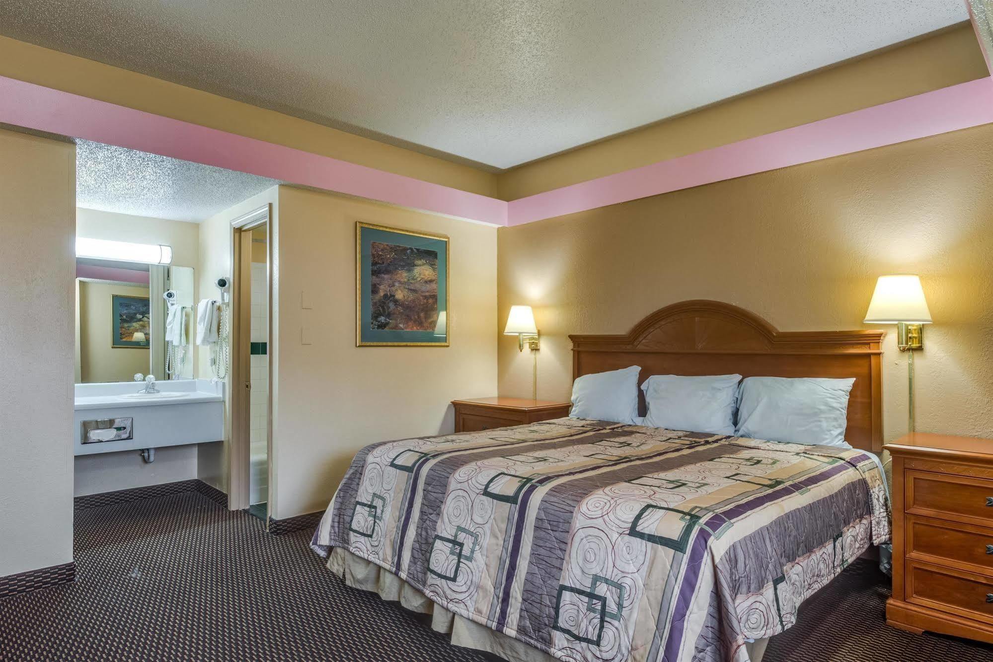 Travelers Inn Midwest City Kültér fotó